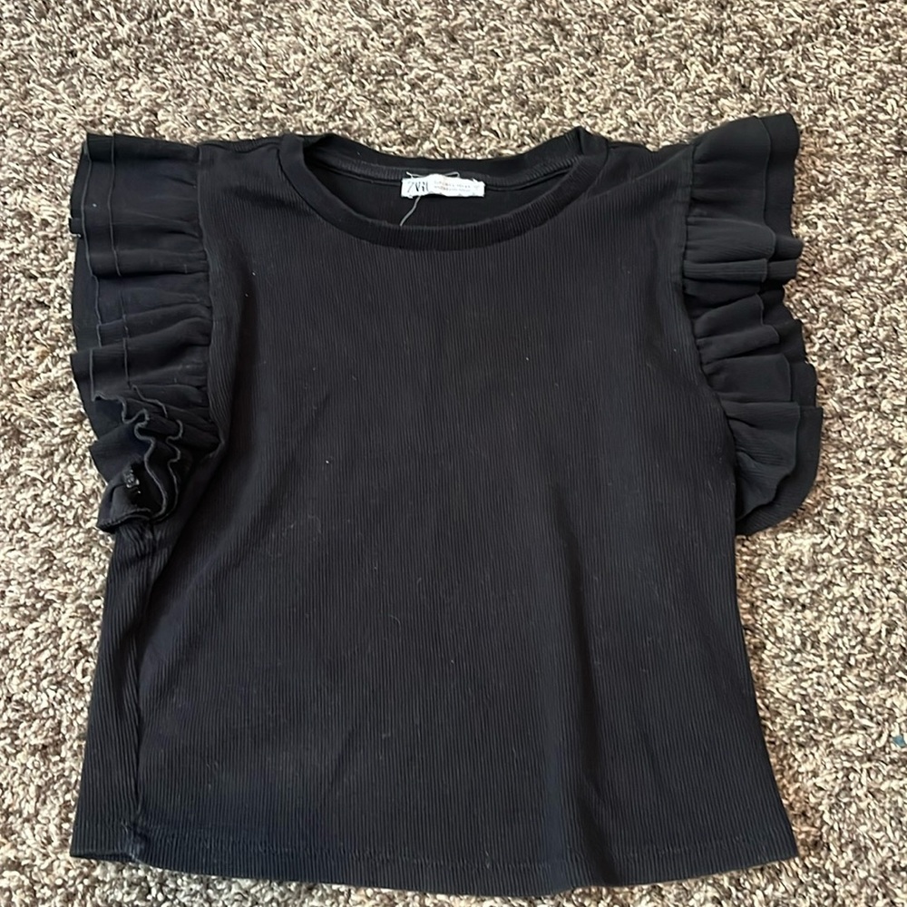 Zara ruffle tee